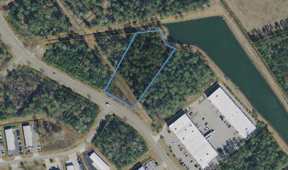 North Industrial Park - Lot 15 : 1366 17th Ave S, Myrtle Beach, SC 29577